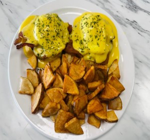 Benny with Homefries